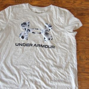 Under Armour tee